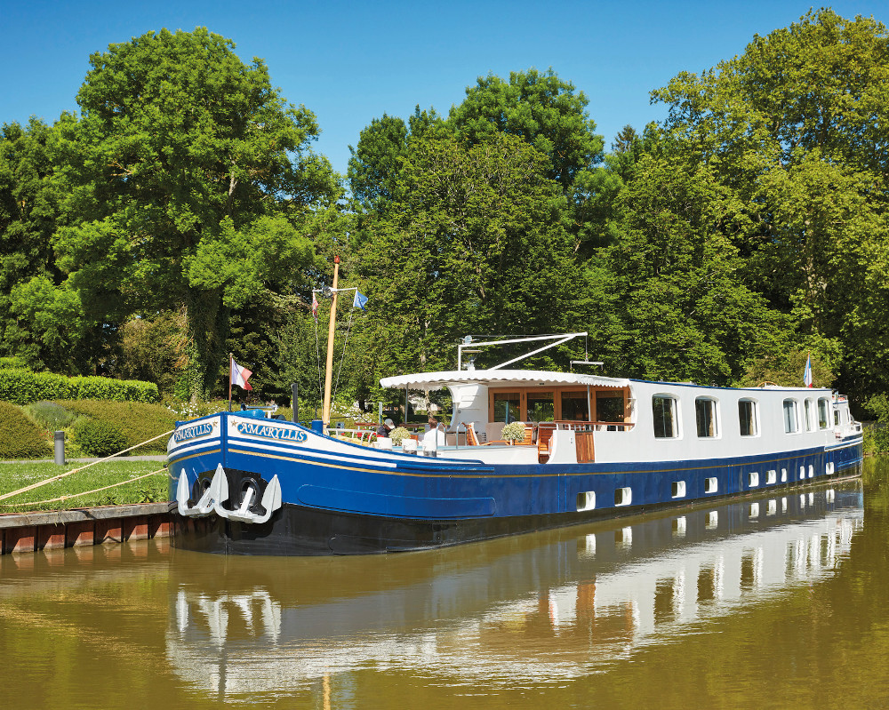 A BELMOND BOAT