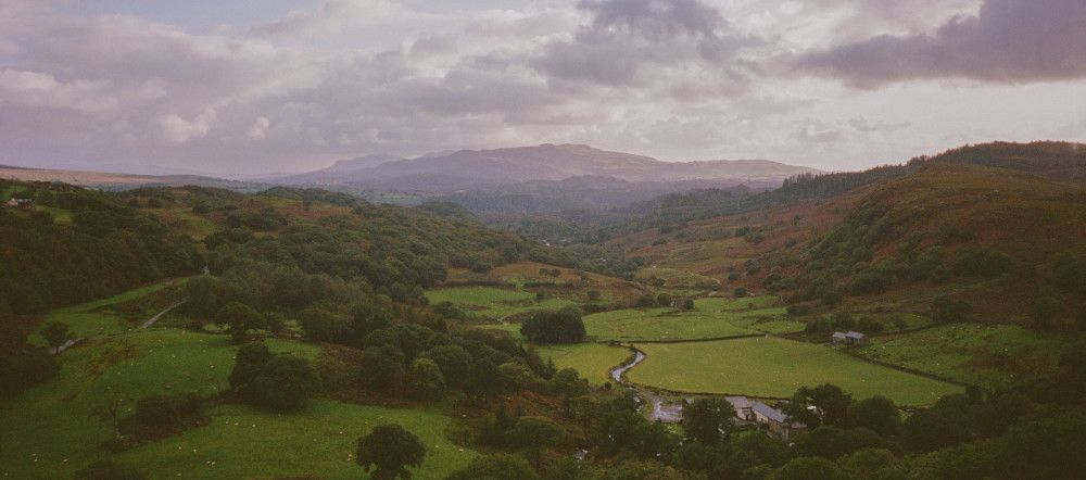ウェールズ ブリタニック・エクスプローラー