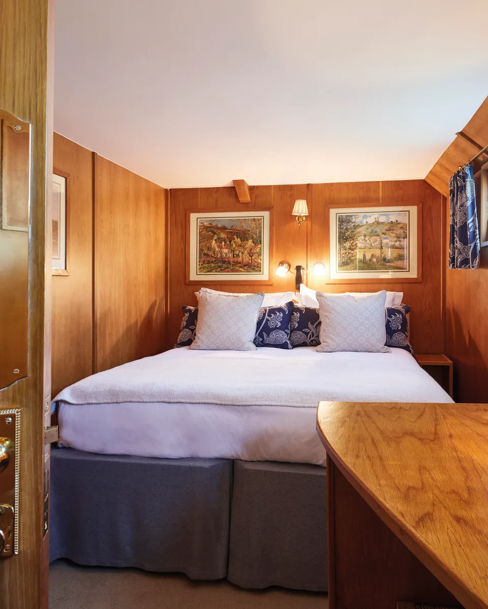 ナポレオン キャビン