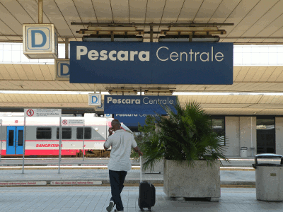 ペスカーラ中央駅