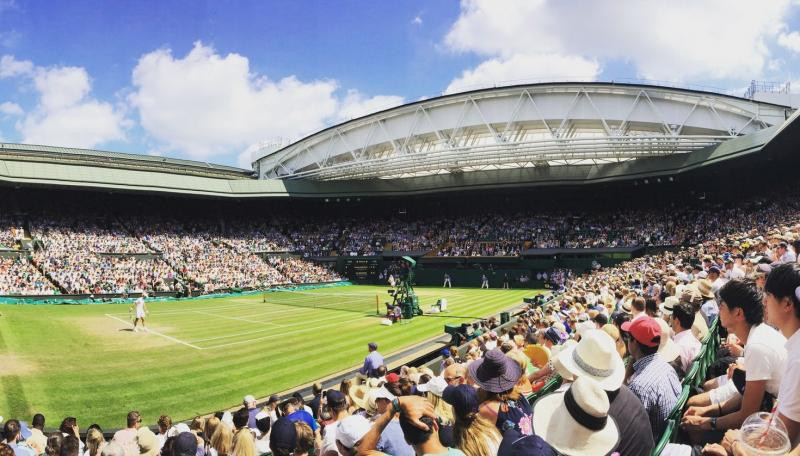 Wimbledon-CENTRE, Side View